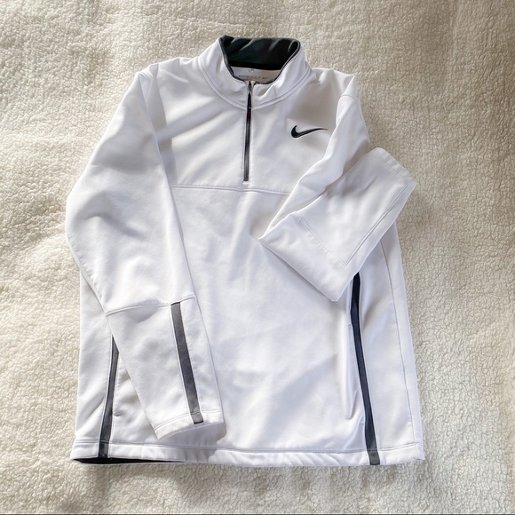 Nike Other - Men’s Nike pullover - size L